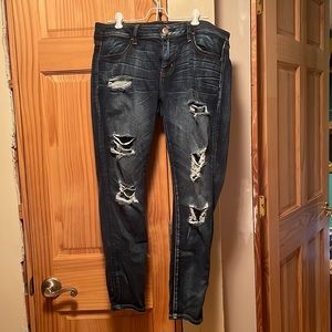 Dark wash American Eagle super low ripped jegging